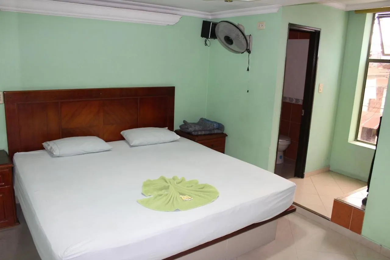 Hotel California Itagüí Colombie