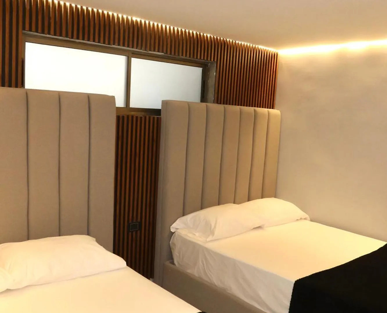 Hotel California Itagüí Colombia
