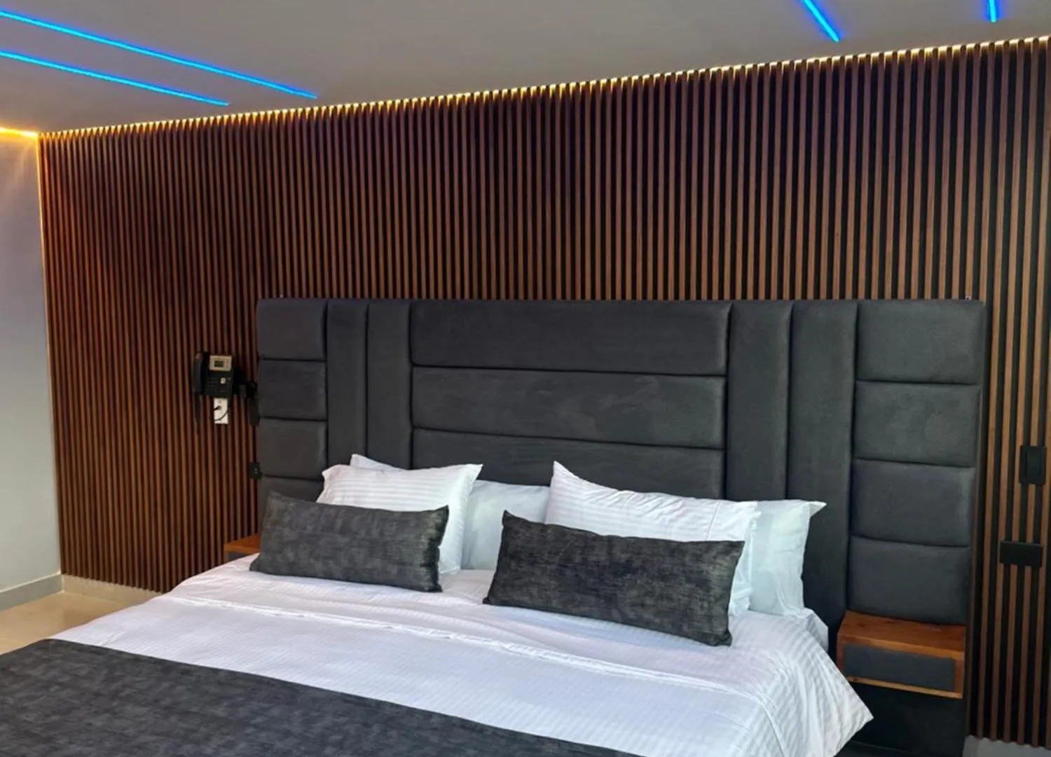 Hotel California Itagui Colombia