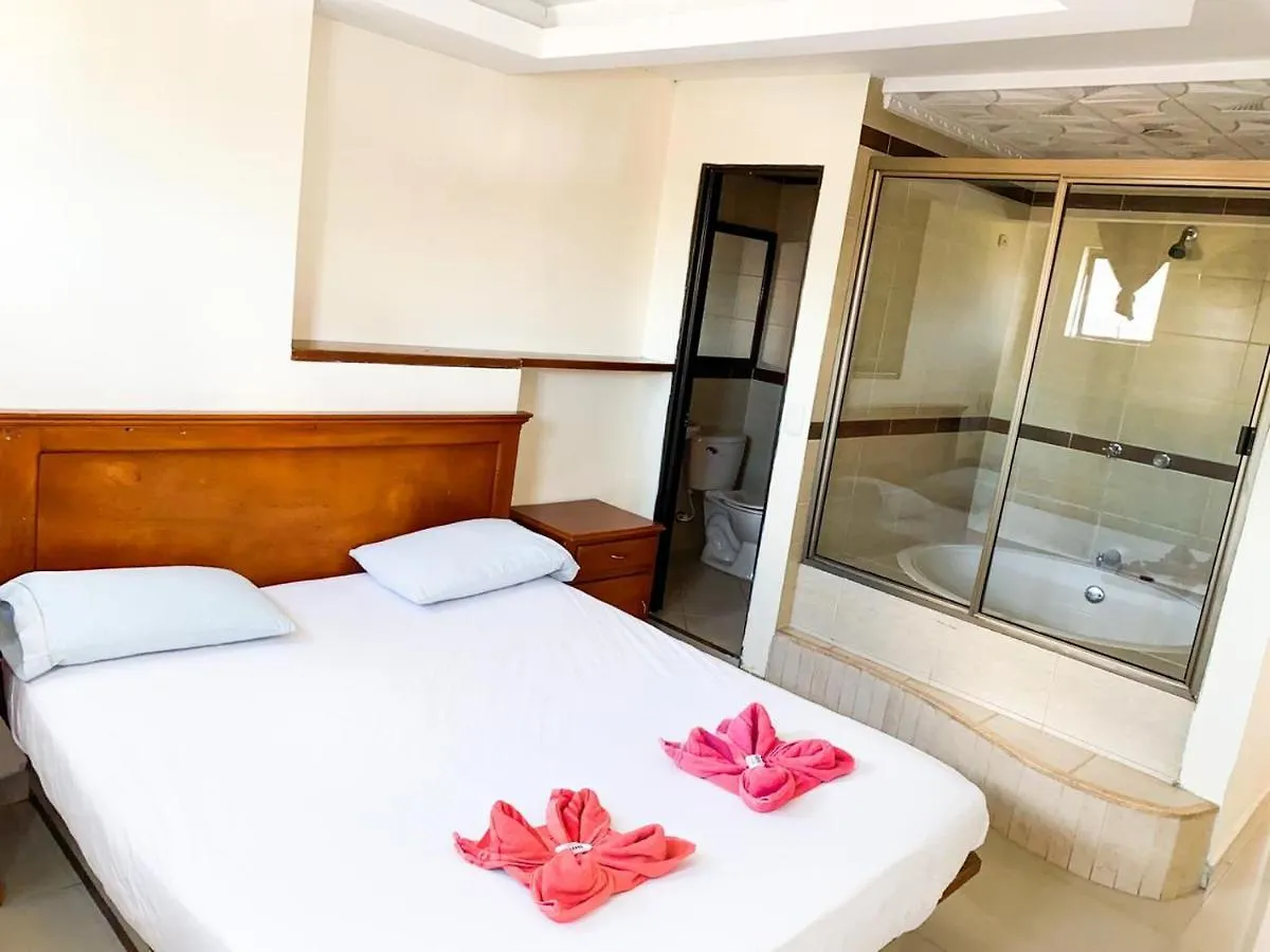 Hotel California Itagui 0*,  Colombia